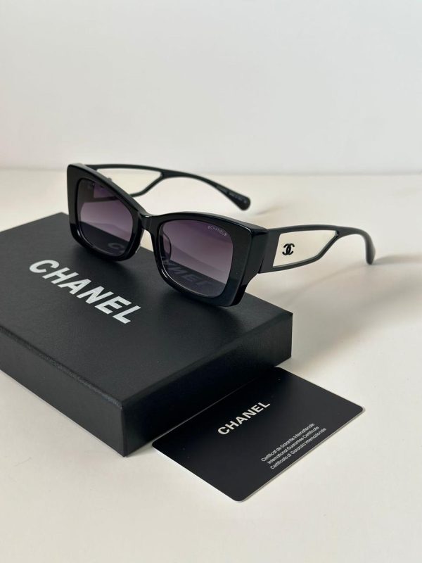 Chanl Irregular Sunglass CH5430 - Image 2