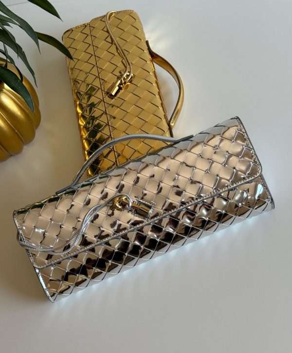 Bottega Veneta Long Andiamo clutch - Image 2