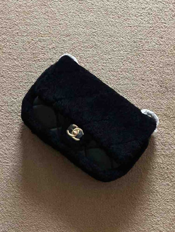 Chanel Flap Bags - Image 2