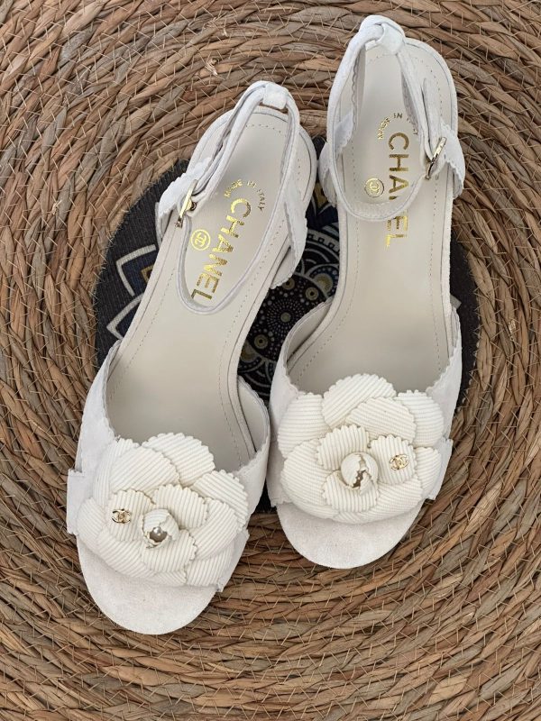 Chanel Camellia Series Sandals - Image 4