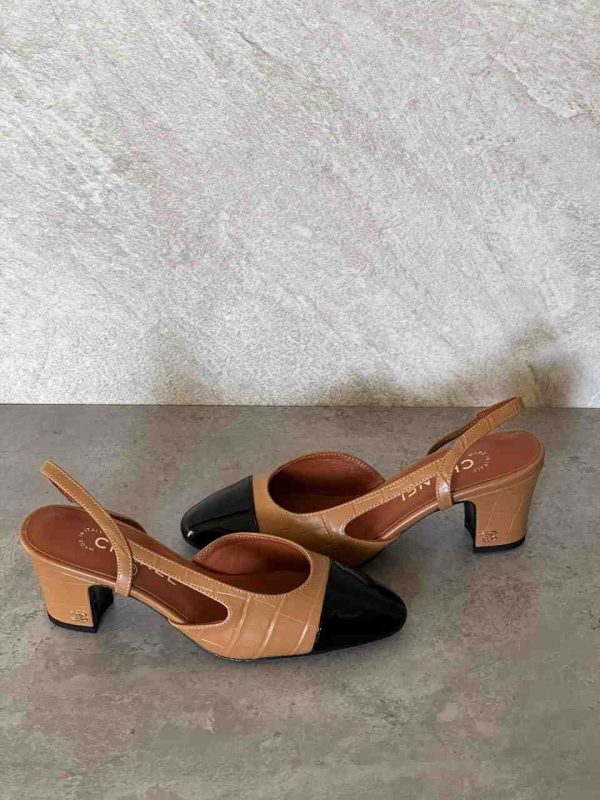 Chanel Slingbacks - Image 3