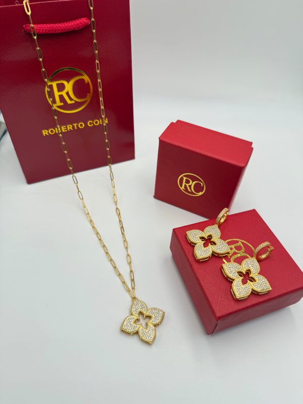 Roberto Coin Venetian Princess Pendant in White Gold set - Image 2