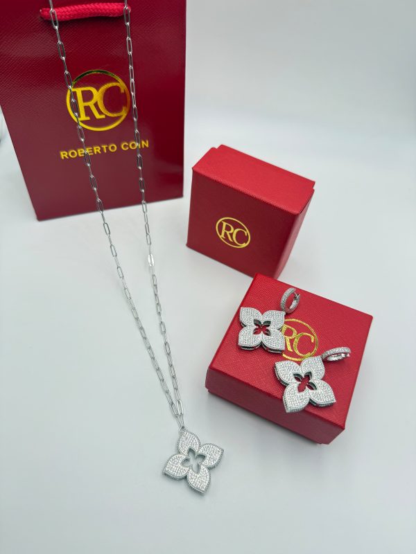 Roberto Coin Venetian Princess Pendant in White Gold set