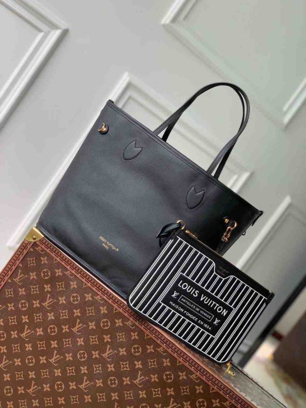 LOUIS VUITTON Neverfull Inside Out MM - Image 6