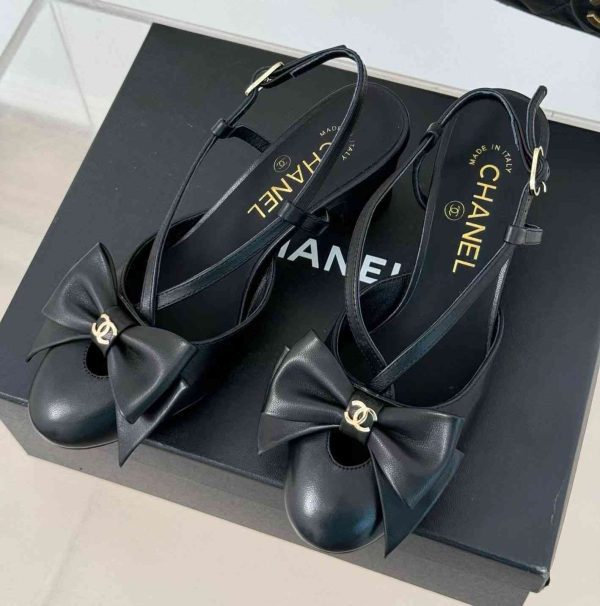 CHANEL Leather Cap Toe Bow Slingback Pumps - Image 2