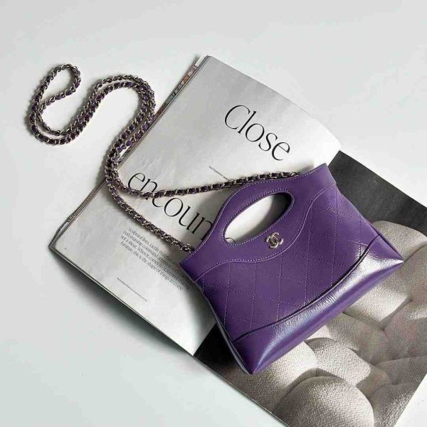 Chanel 31 Small Bag - Image 3
