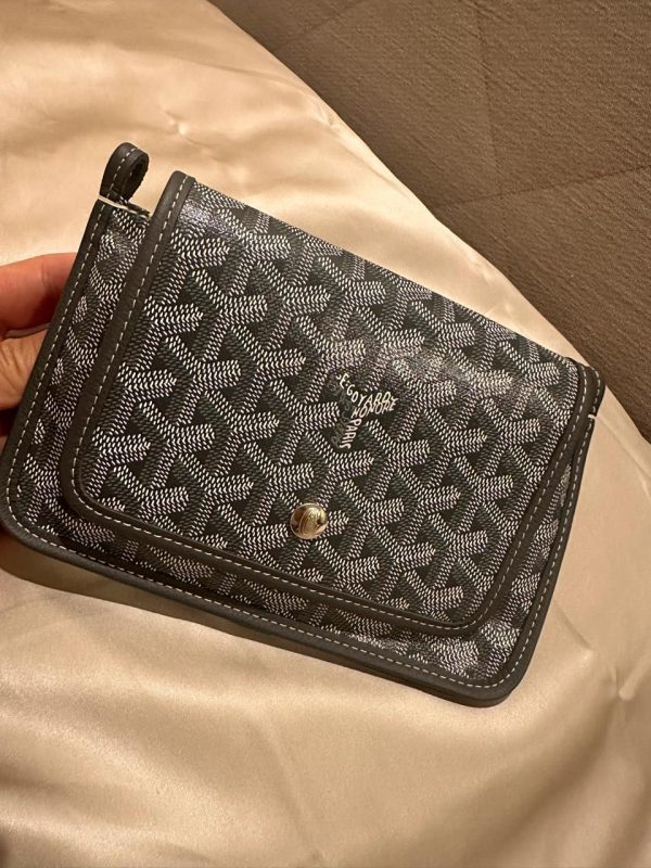 Goyard Goyardine Plumet Pocket Wallet Crossbody Bag - Image 6