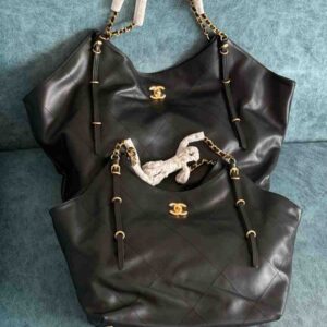 Chanel 25S Tote