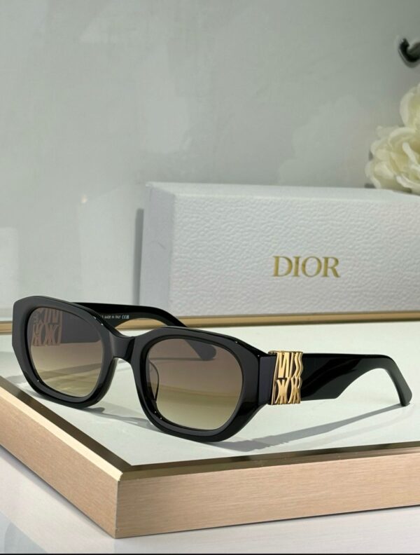 Dior Women's MissDior S1I Sunglasses - Image 2