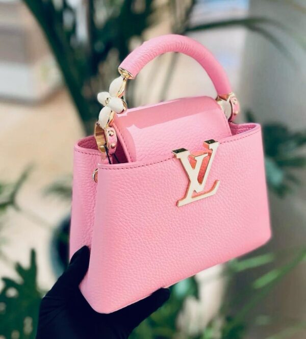 Louis Vuitton Capucines Mini - Image 13