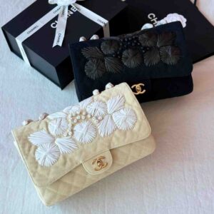 Pre-owned Chanel Jumbo Country Coco Flap Brown