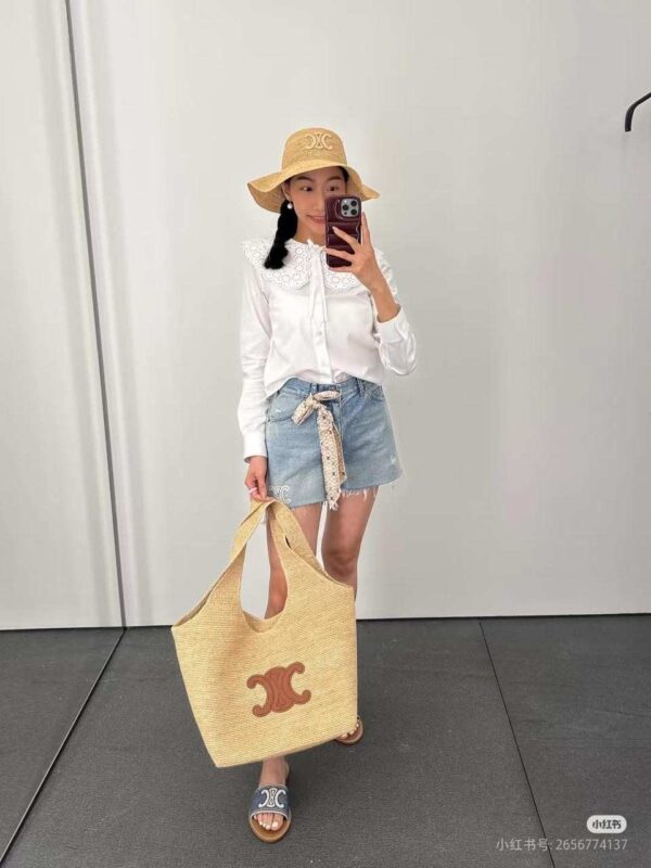 CELINE CLASSIC PANIER SHOPPER CABAS IN RAFFIA