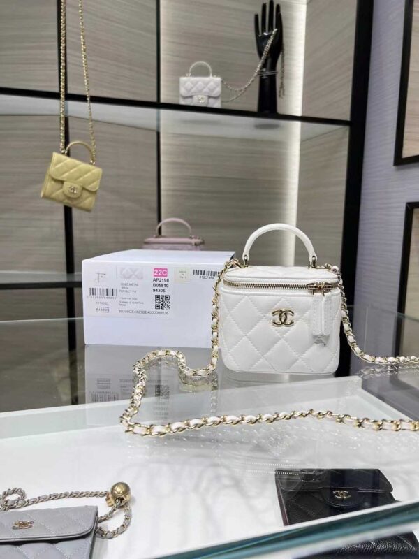 Chanel Vanity Case - Image 4