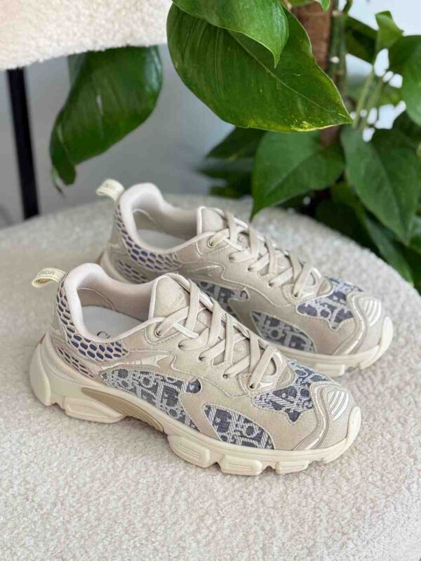 Christian Dior Vibe Sneakers