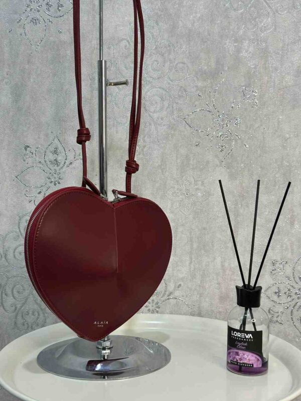 Women's Alaïa Le Coeur shoulder Bag - Image 2