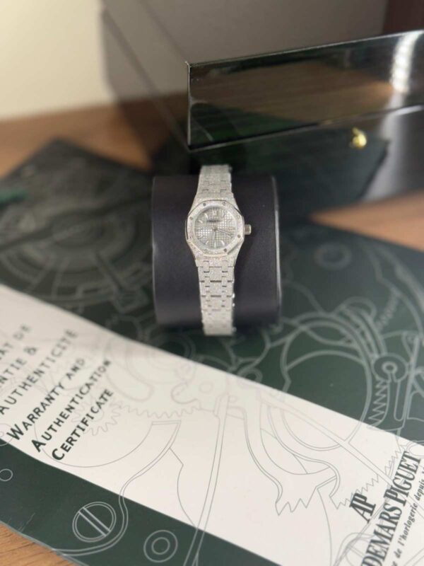 Audemars Piguet Royal Oak Mini Quartz Frosted 23 - Image 5