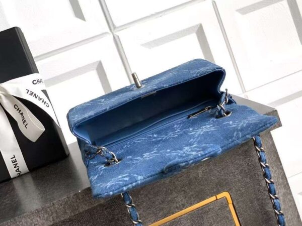 Chanel Blue Printed Denim Medium Classic Double Flap - Image 3