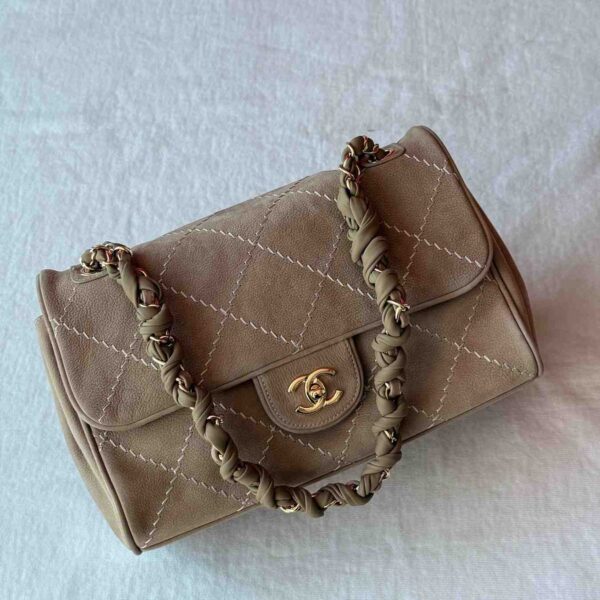 CHANEL Pre-Owned 2012 Ultimate Stitch Shoulder Bag - Image 2