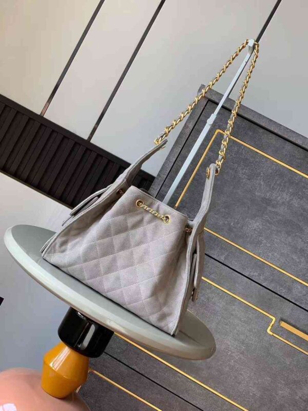 Chanel 25 small handbag, - Image 3