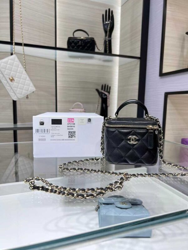 Chanel Vanity Case - Image 2