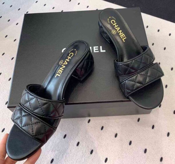 chanel mule heels - Image 4
