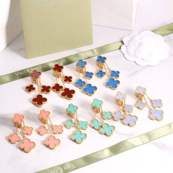Van Cleef Ear Ring - Image 9