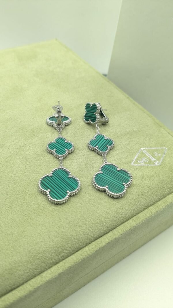 Van Cleef Ear Ring - Image 11