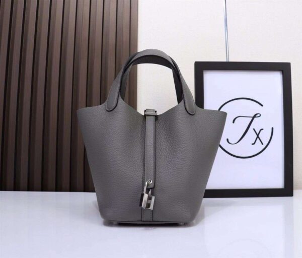 Picotin Lock 18 Bag - Hermès - Image 4