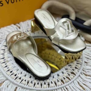 Louis Vuitton Slippers For Women