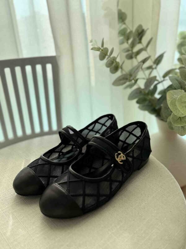 Chanel Coco Beach Pumps - Image 4