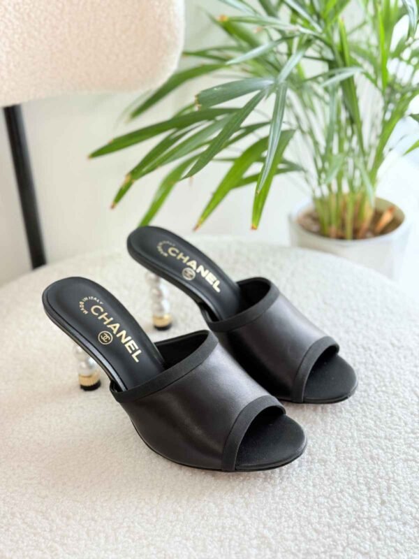 Chanel Bicolor CC Pearl on Heels Slide Mules - Image 6