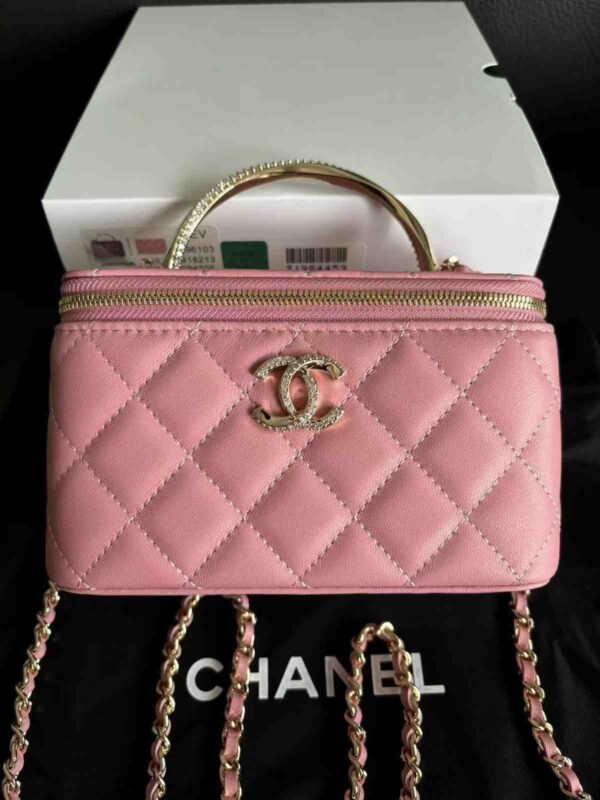 Chanel Quilted Caviar Leather Cc Long Vanity Case - Image 7