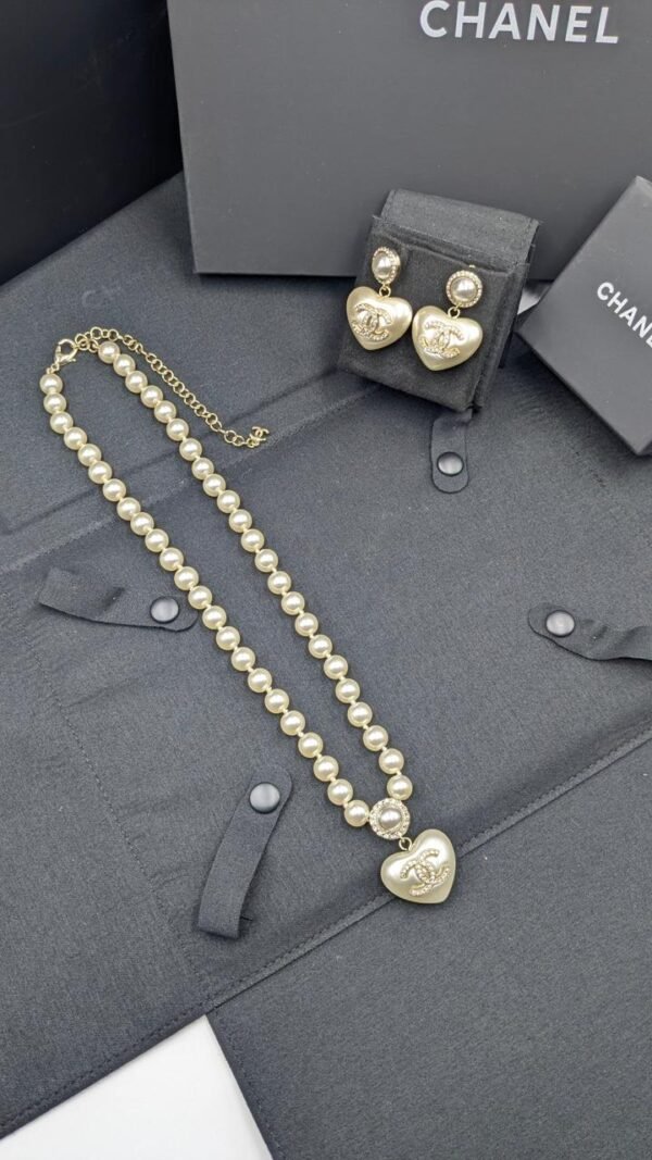 Chanel necklace