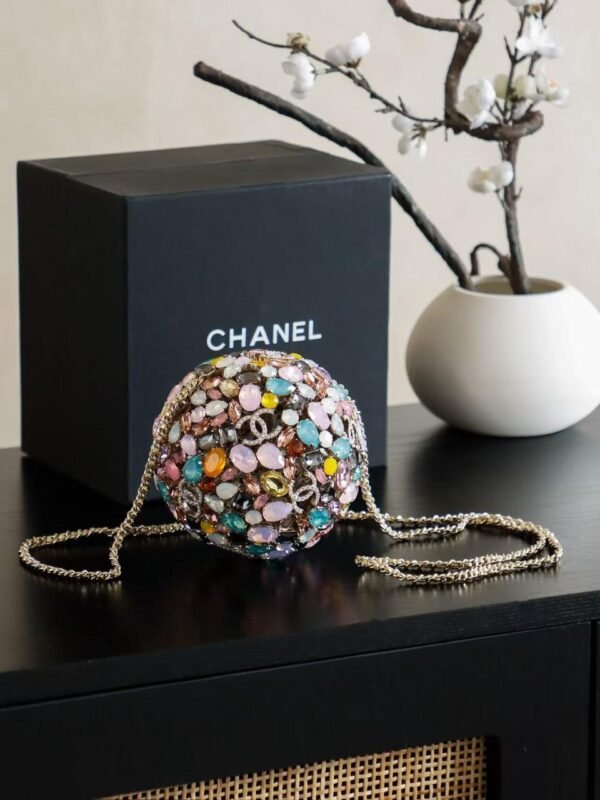 Chanel clutch bag - Image 3