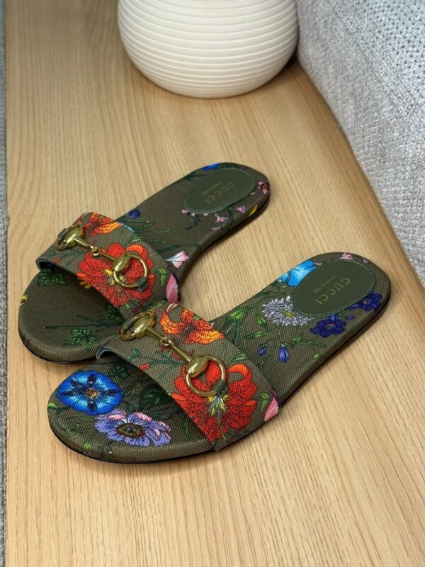 Gucci slippers - Image 2