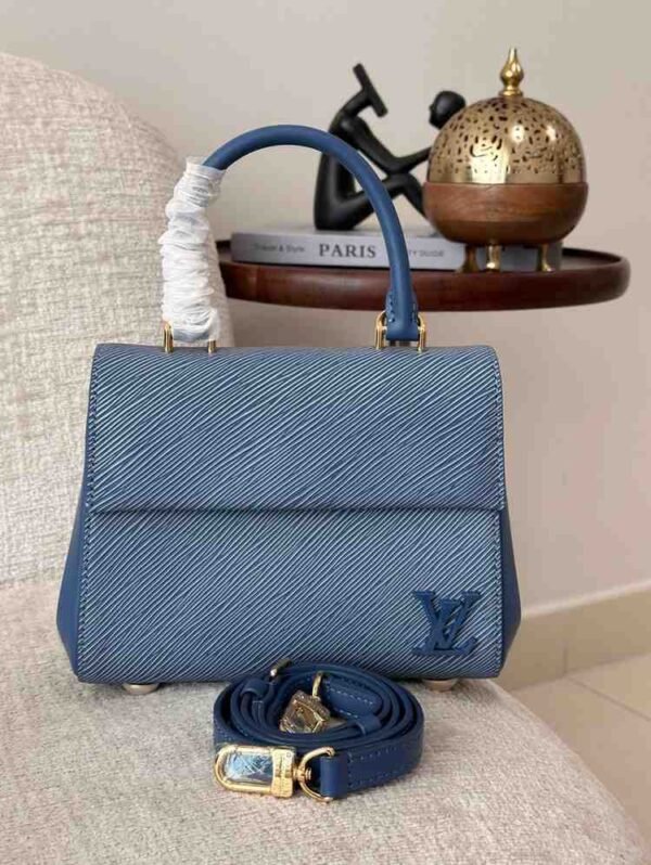 LOUIS VUITTON Cluny Mini - Image 2