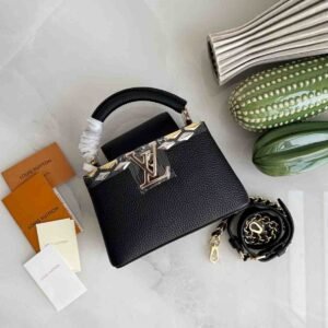 Louis Vuitton Capucines Mini Bag