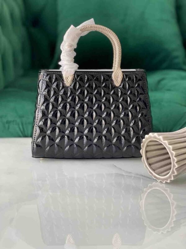 BVLGARI Women's Serpentine Duo Top handle - Image 4