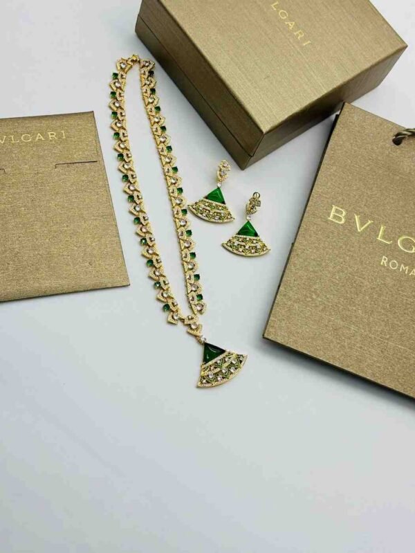 Bvlgari Divas' Dream Necklace - Image 3