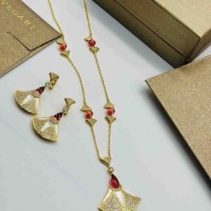 Bvlgari Divas' Dream Necklace