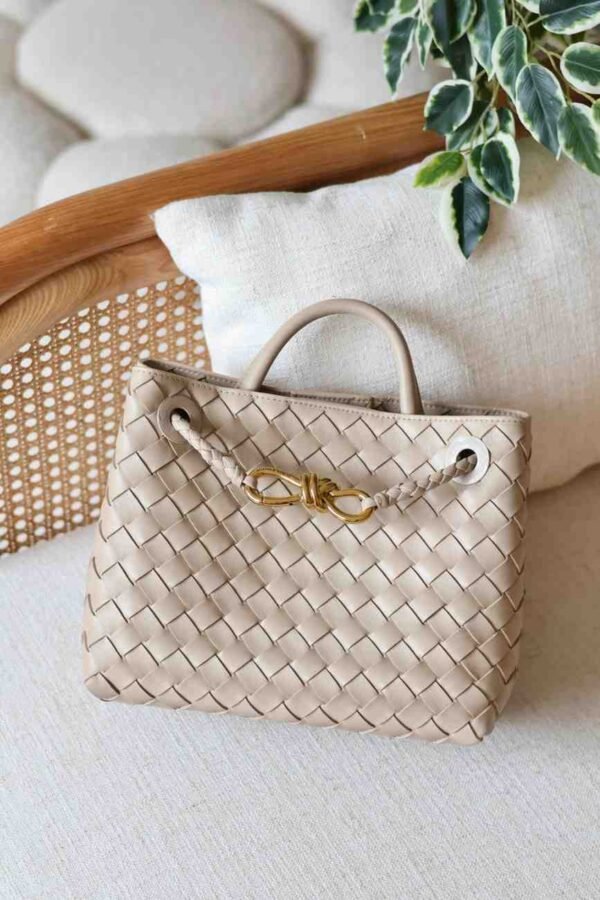 Bottega Veneta Andiamo bag - Image 15