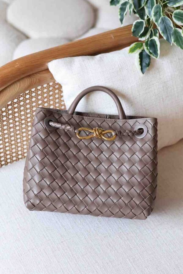 Bottega Veneta Andiamo bag - Image 8