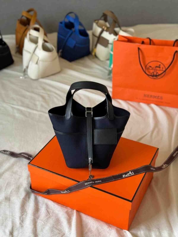 Picotin Lock 18 Bag - Hermès - Image 6